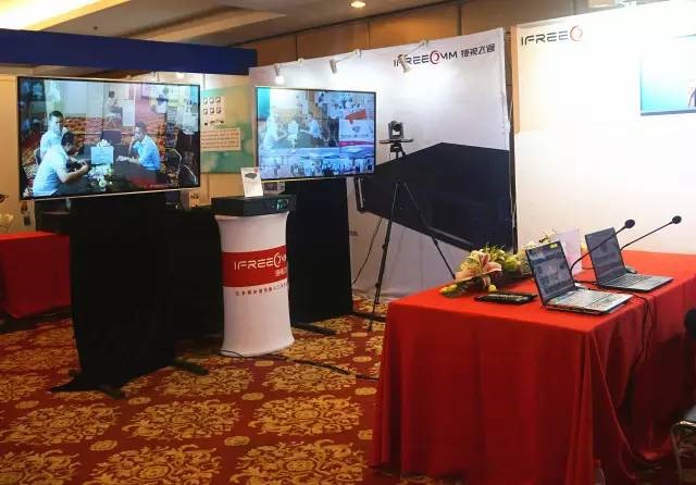 語音激勵攝像機(jī)的全自動追蹤體驗